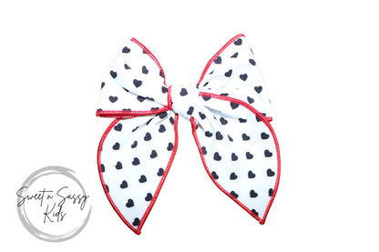 Black Hearts Fable Bow
