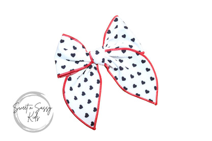 Black Hearts Fable Bow