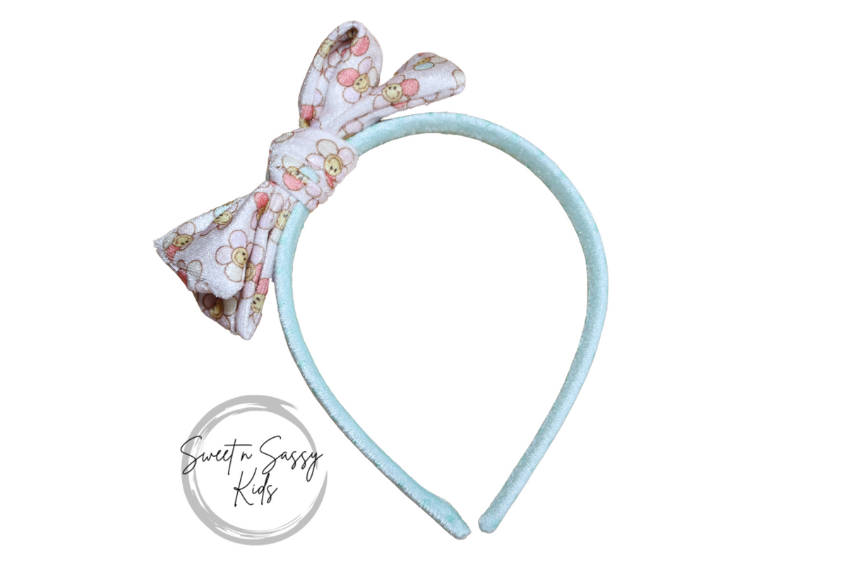 Happy Face Daisy, Velvet Bow Headband