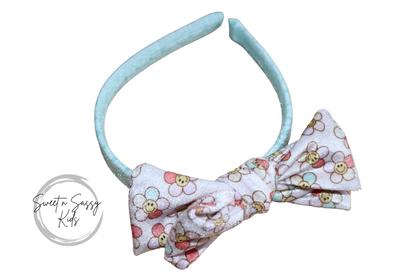 Happy Face Daisy, Velvet Bow Headband