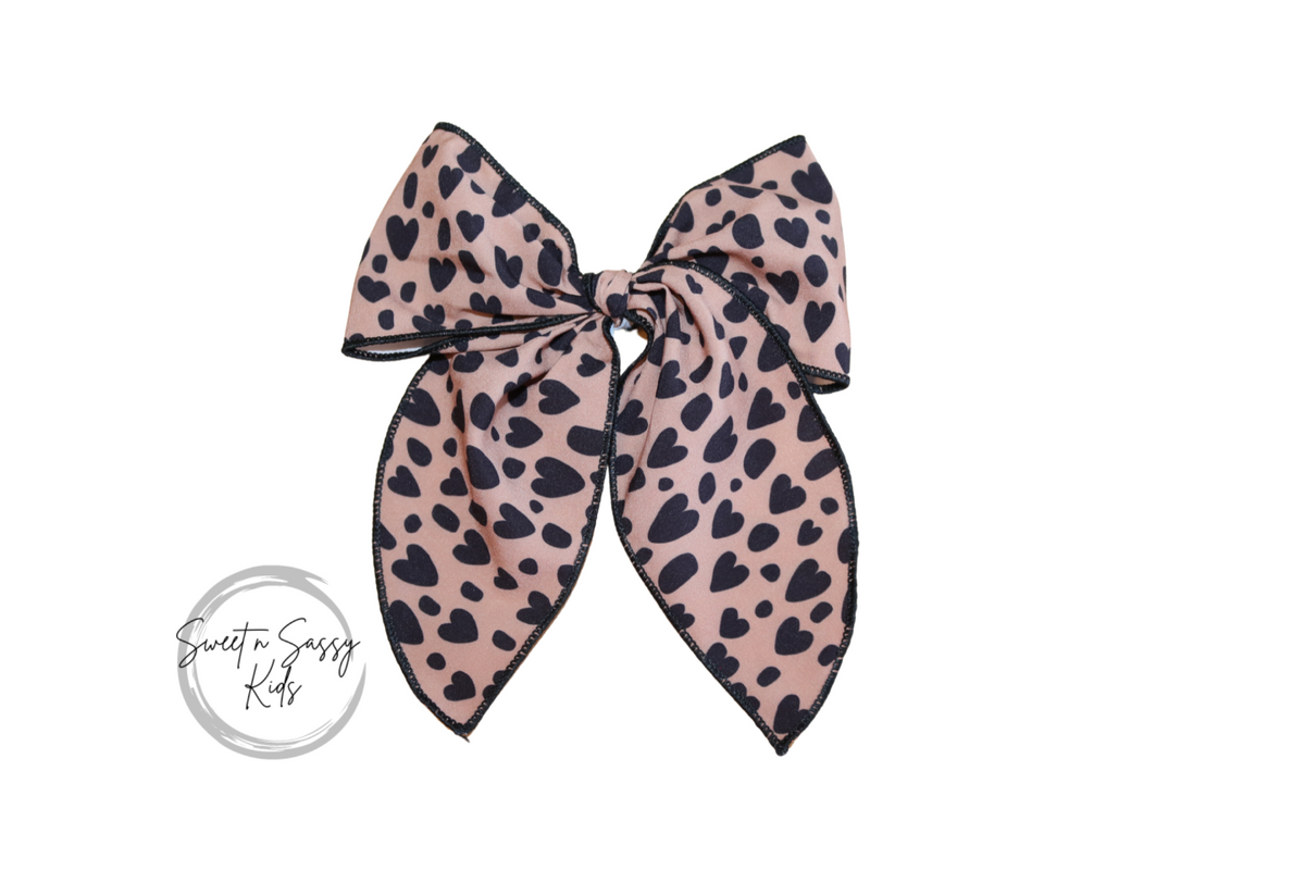 Cheetah Hearts Fable Bow