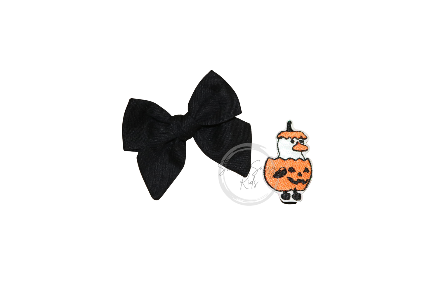 Black Linen Bow Set, Duck Clippie