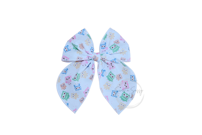 Owl Fable Bow, 5.5 inch